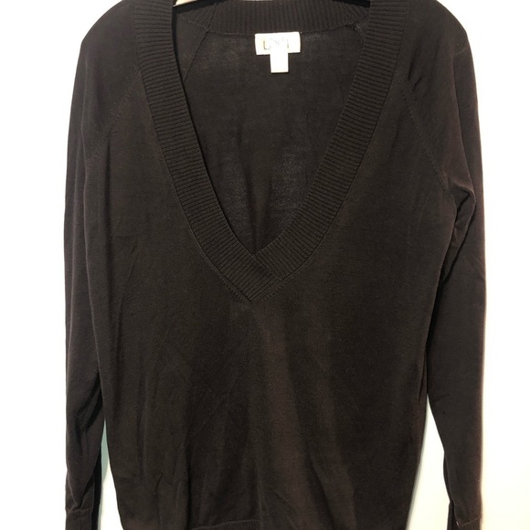 Ann Taylor Loft v neck black sweater size small - Picture 9 of 9